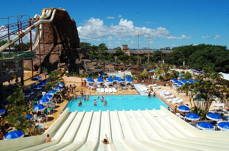 Apto 428 Spazzio diroma + Splash Acqua Park Vulcão